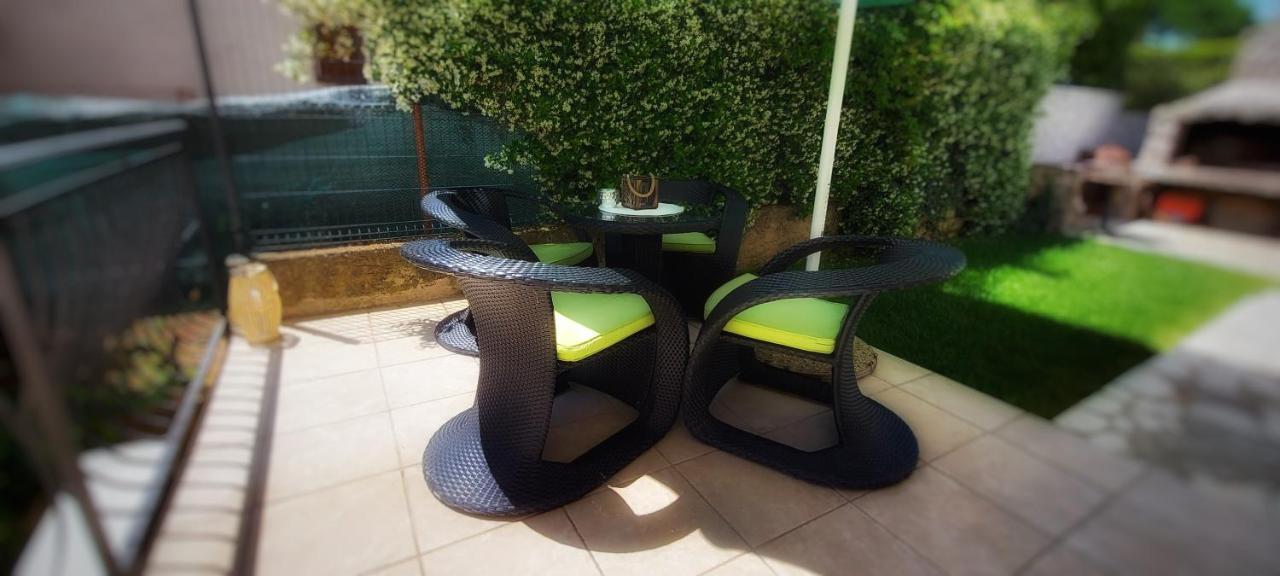 Apartmani Tomislav Krk Town Extérieur photo